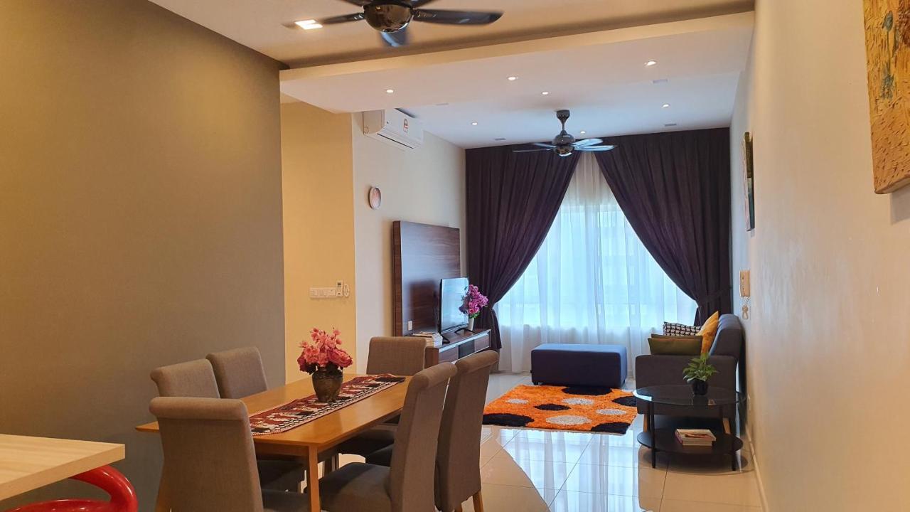 Southville @ Savanna Executive Apartment